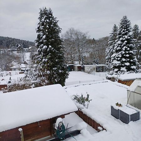 Thueringer Zimmer Suhl Bagian luar foto