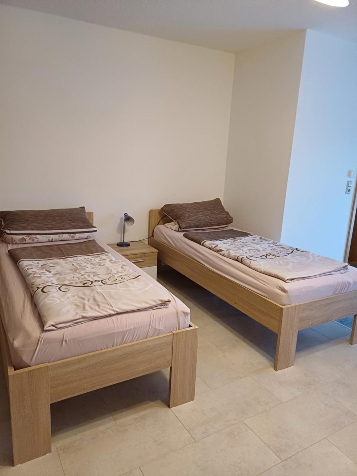 Thueringer Zimmer Suhl Bagian luar foto